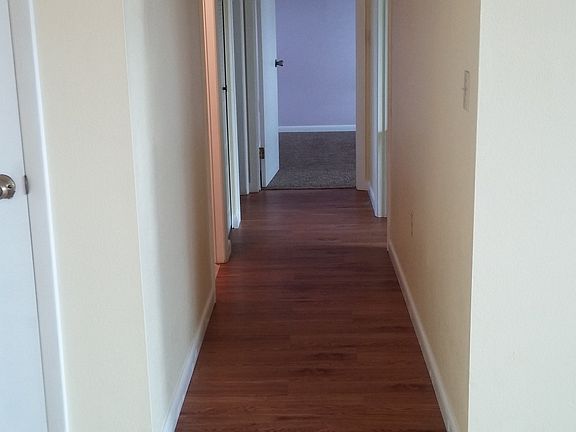 3rd image of 9091 SE 88th St