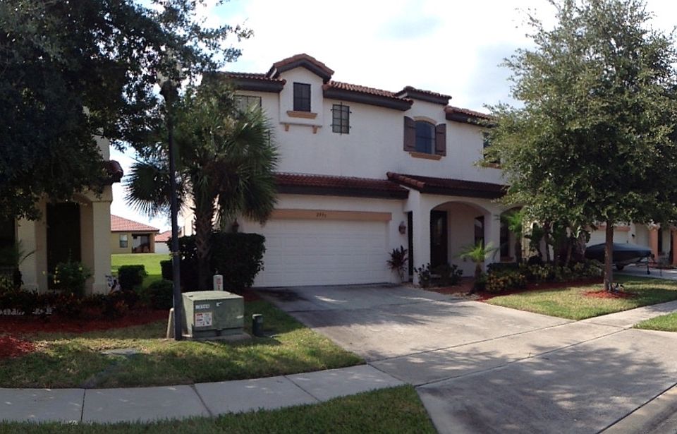 1st image of 2996 Camino Real Dr S