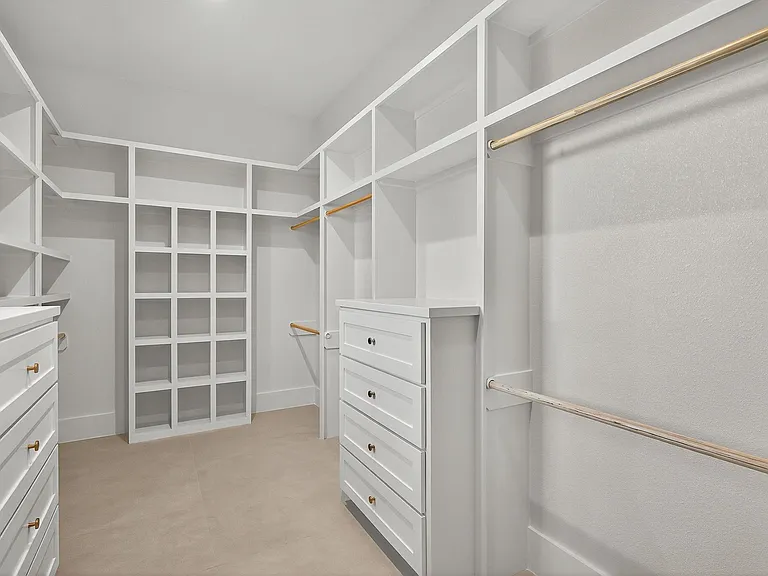 402 Emerald Way — Photo 21