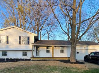 2359 Oak Trace St, Youngstown, OH 44515