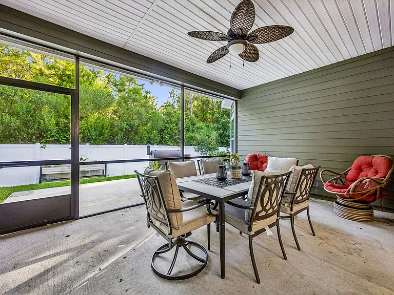 79425 Plummers Creek Dr — Photo 16