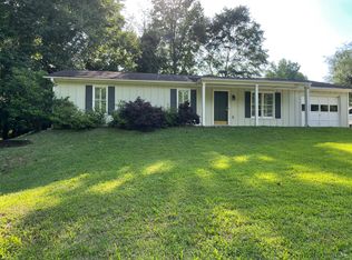 2517 Ridgecrest Dr NW, Kennesaw, GA 30152