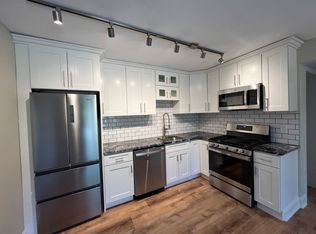 5620 Rippey St APT 305, Pittsburgh, PA