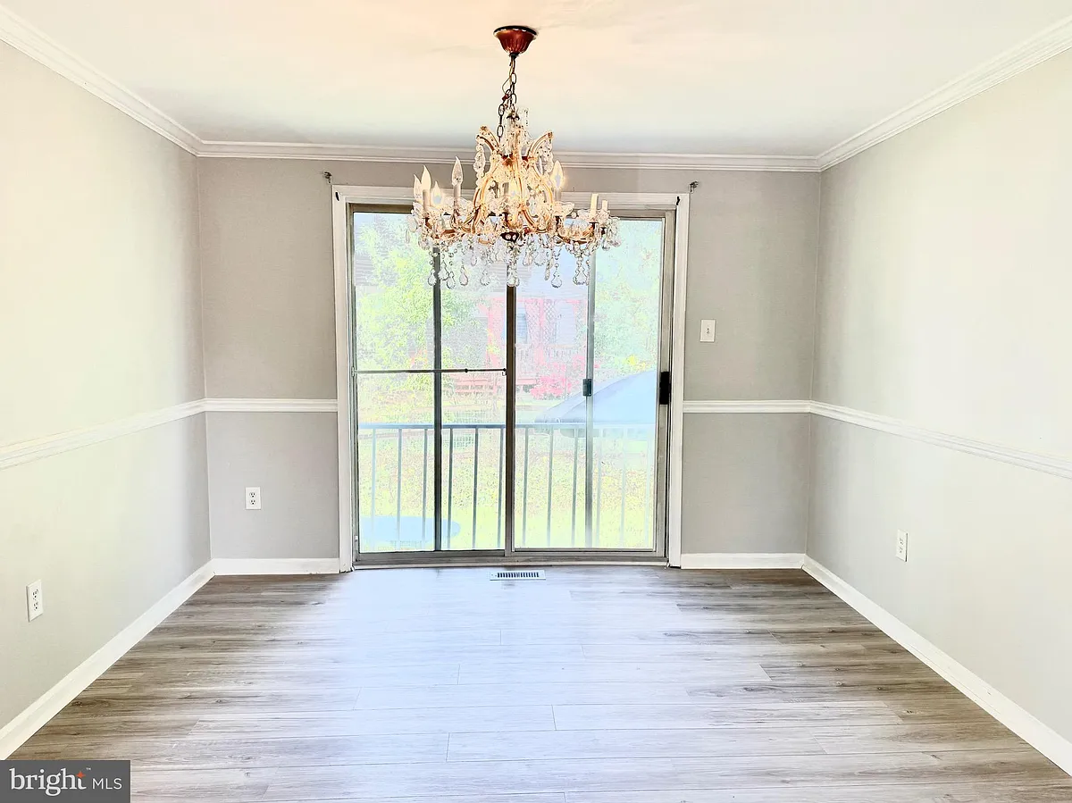 Building Photo - 2 Cinnabar Ct