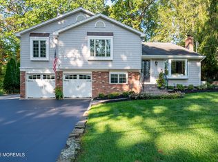 24 Princeton St, Red Bank, NJ 07701