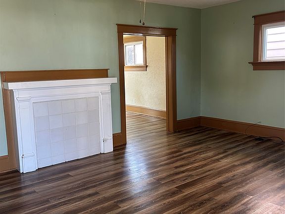 5th image of 343 E 33rd St