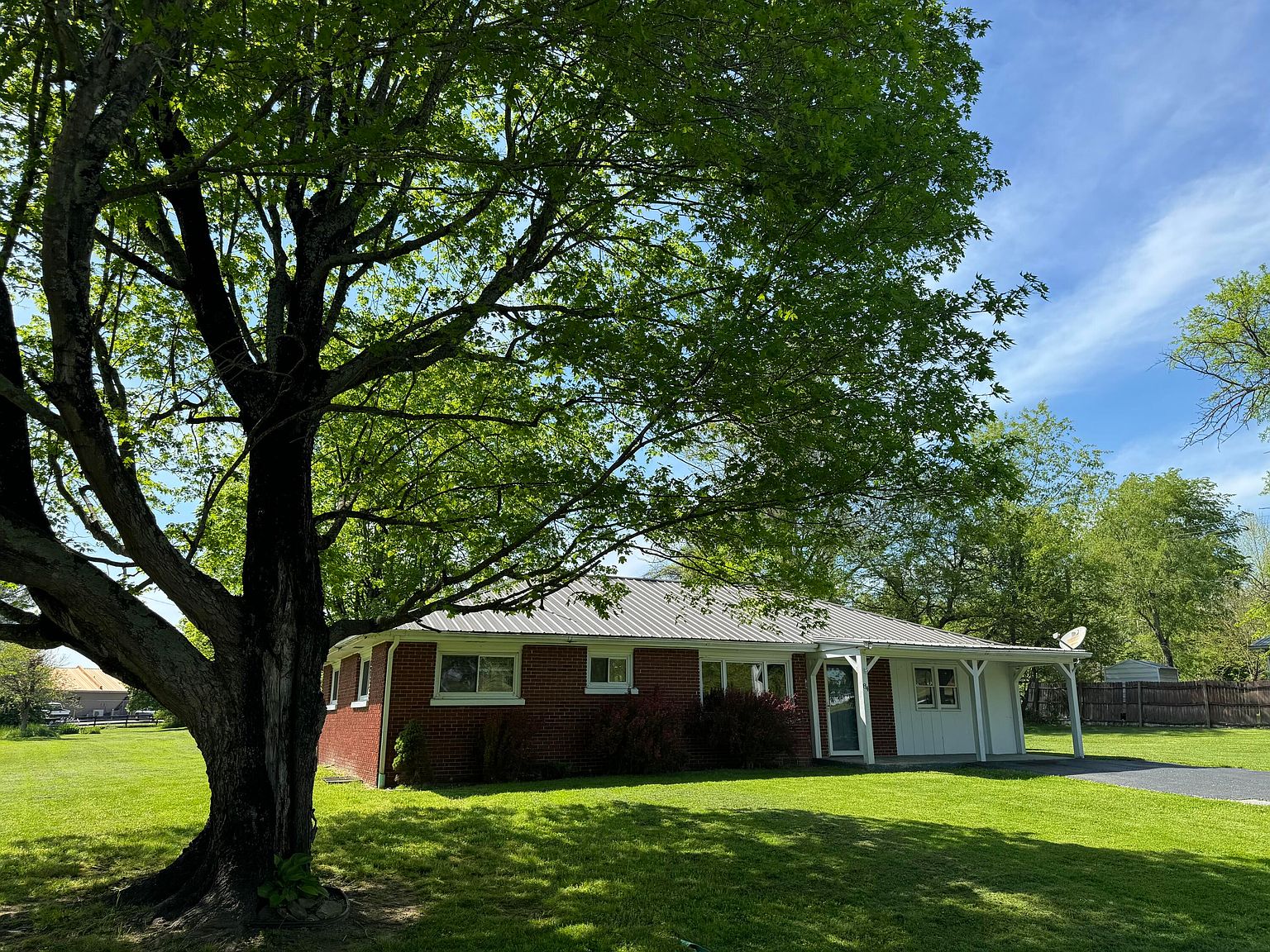 84 Oak Ln, Annville, KY 40402 Zillow