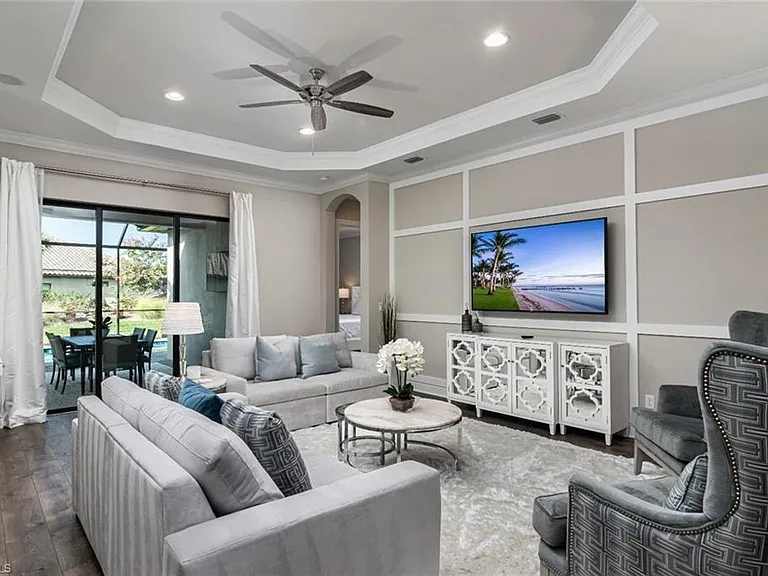 9451 Montelanico Loop — Photo 4