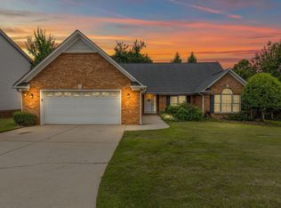 16 Arbours West Ln, Moore, SC 29369