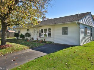 728 Beaumont Rd, Fairless Hills, PA 19030