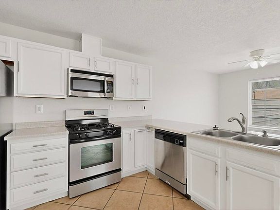 5th image of 1519 Larkin Rd SW