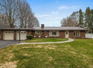 988 Lockport Rd, Youngstown, NY 14174