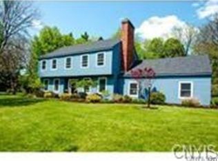 7655 Stonehedge Ln, Manlius, NY 13104