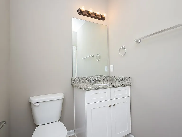 39 Hamilton Blvd NW — Photo 14