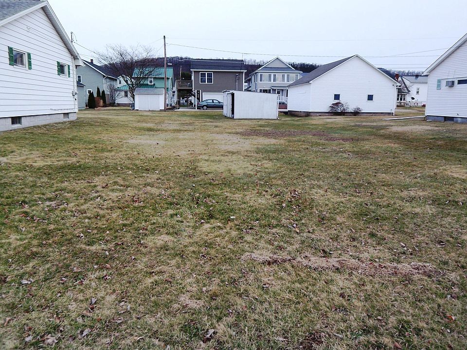 1st image of LOT On E #10