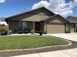 4427 Kubota Ln, Pasco, WA