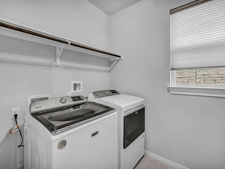 7641 Alouette Dr — Photo 34