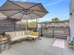 83 Moody St #3, Pt Moody, BC