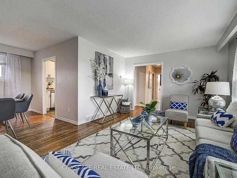 110 Clements Rd E — Photo 3