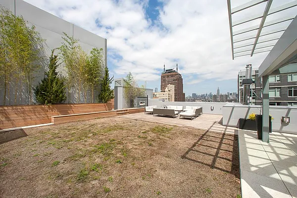 Rented by Town Residential | media 26