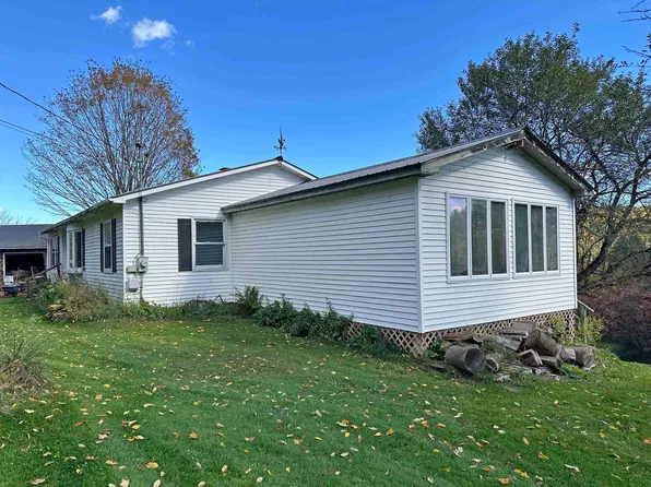 56 Old Stage Road, Putney, VT 05346