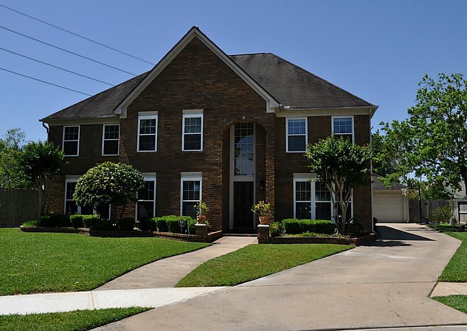 1st image of 11 Hessenford St