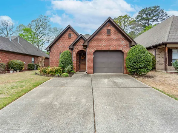 4034 Fulton Springs Ln, Fultondale, AL 35068