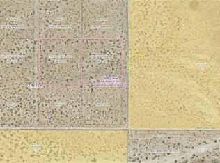 11961 S Central Rd, Yucca, AZ 86438