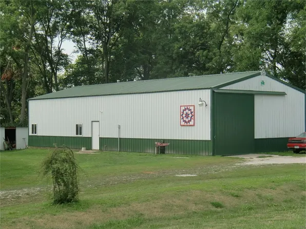 2299 Burlington Rd, Muscatine, IA 52761