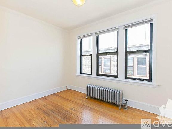 3rd image of 2330 N Spaulding Ave #1B