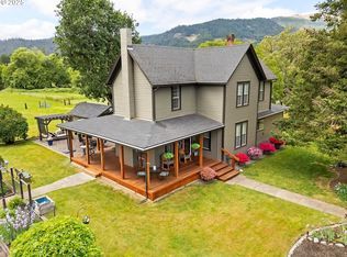 4500 Glenbrook Loop Rd, Riddle, OR 97469