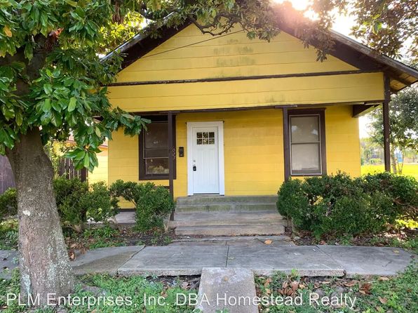 1025 Lake Charles Ave