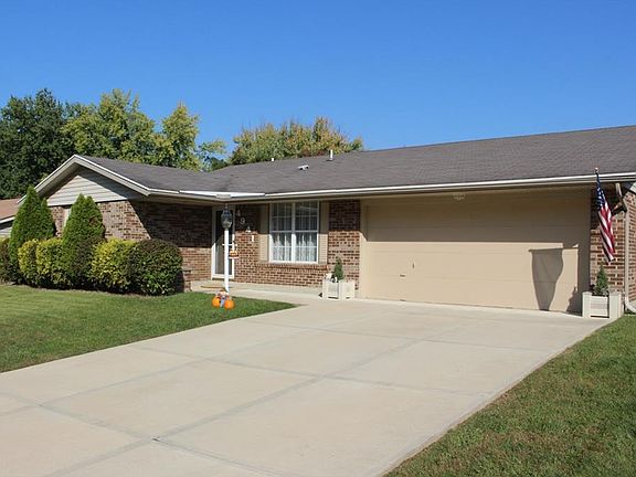 3rd image of 4941 Timberview Dr