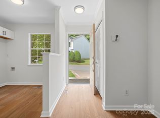 1231 Maple Shade Ln, Charlotte, NC 28270