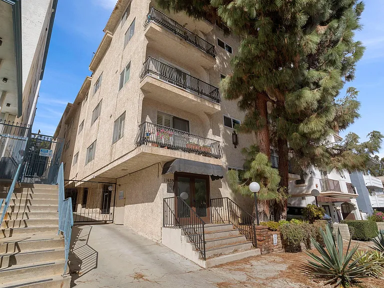 11639 Chenault St #501 — Photo 15