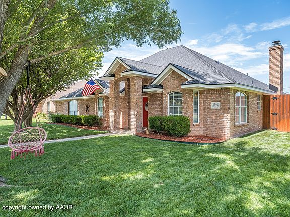 2nd image of 2502 Ashley Ln