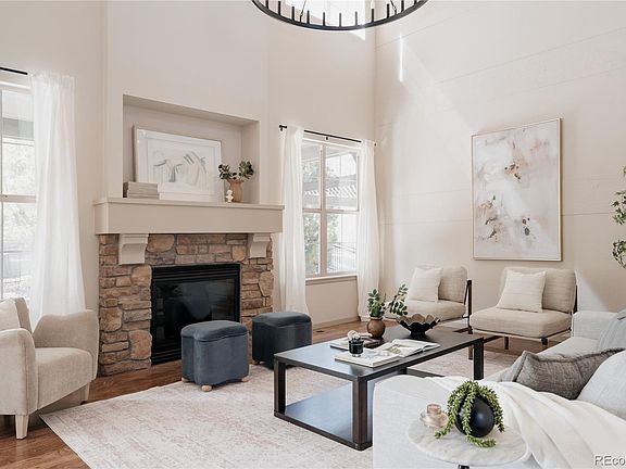 4th image of 2289 S Isabell Street