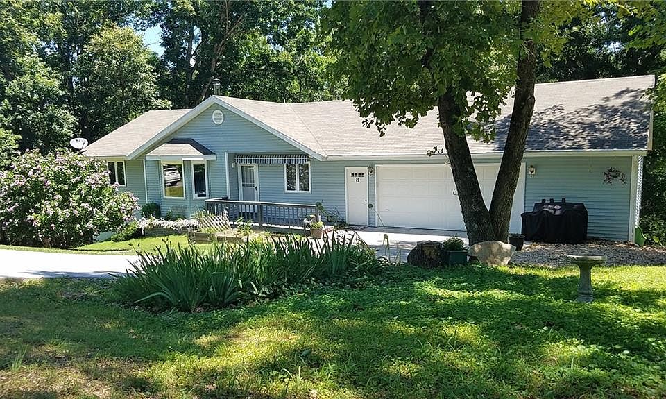1st image of 8 Kames Ln