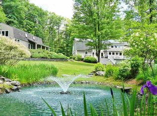 71 Cooper Hollow Ln, Bearsville, NY 12409