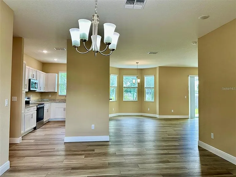 13075 House Finch Rd — Photo 9