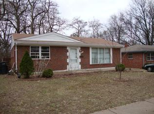 7855 Birchmont Dr, Saint Louis, MO 63130