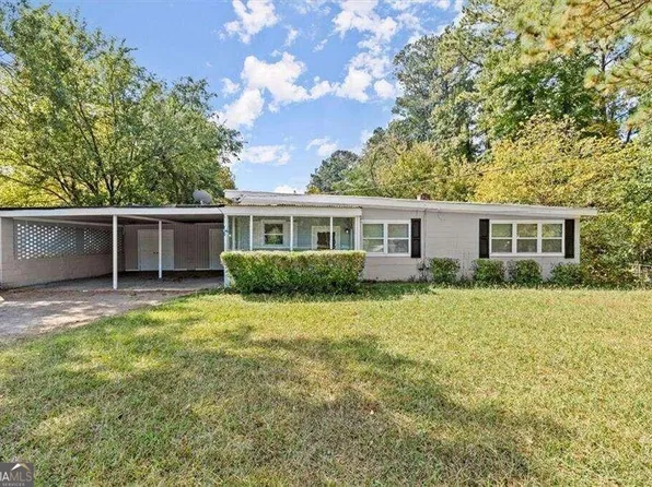 2017 River Rd, Ellenwood, GA 30294