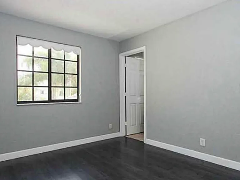 3890 Tree Top Dr — Photo 17