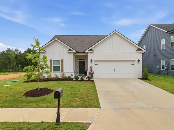 7360 McDaniel Ln, Ooltewah, TN 37363