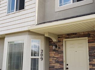209 S Tamarak Cir, Lehi, UT 84043