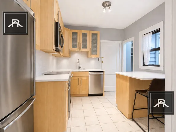 1468 Commonwealth Ave, Brighton, MA