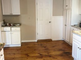 76 Sayles St #2, Southbridge, MA 01550