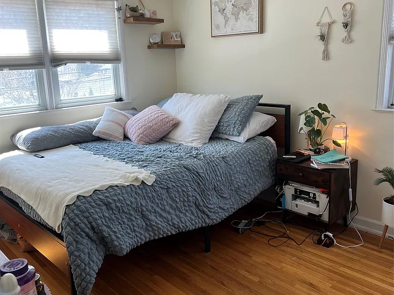 644 E Olive St #UPPER — Photo 6