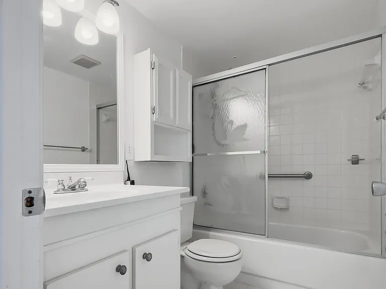 101 SW 132nd Way #418J — Photo 11