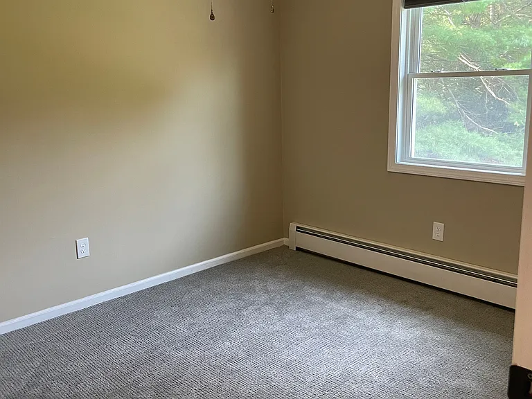 82 Pinecrest Dr #A — Photo 1